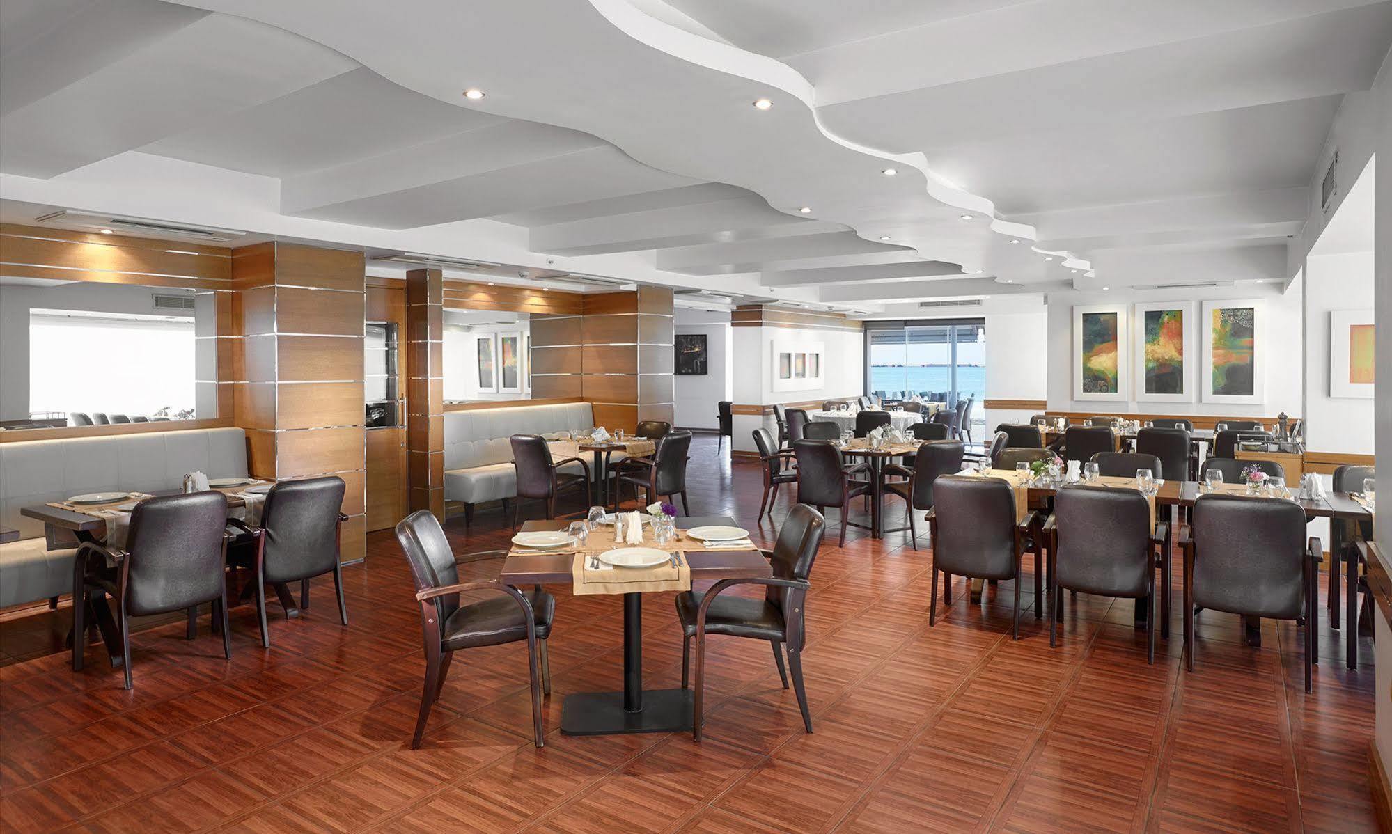 Kordon Hotel Pasaport Izmir Eksteriør billede