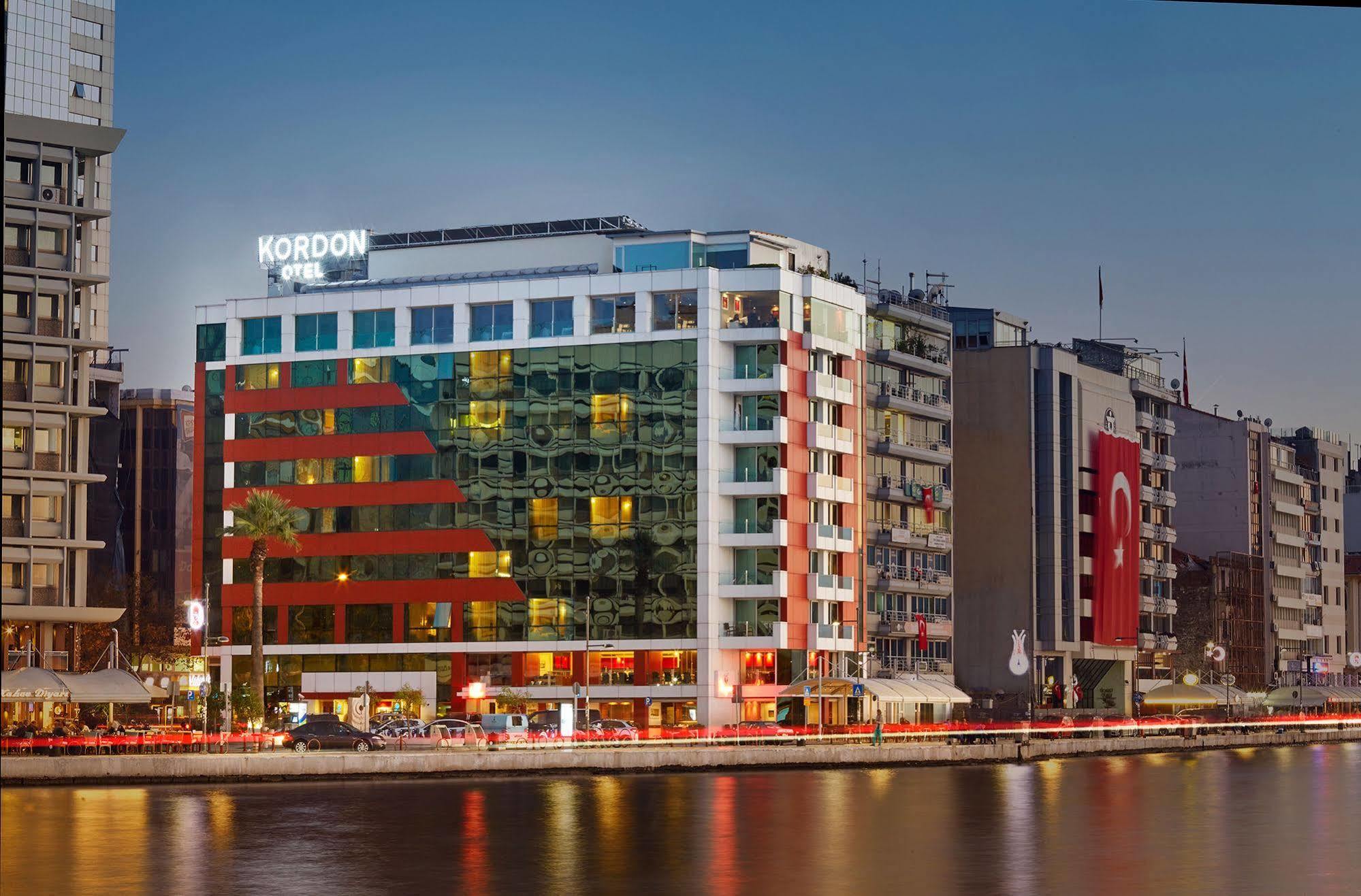 Kordon Hotel Pasaport Izmir Eksteriør billede