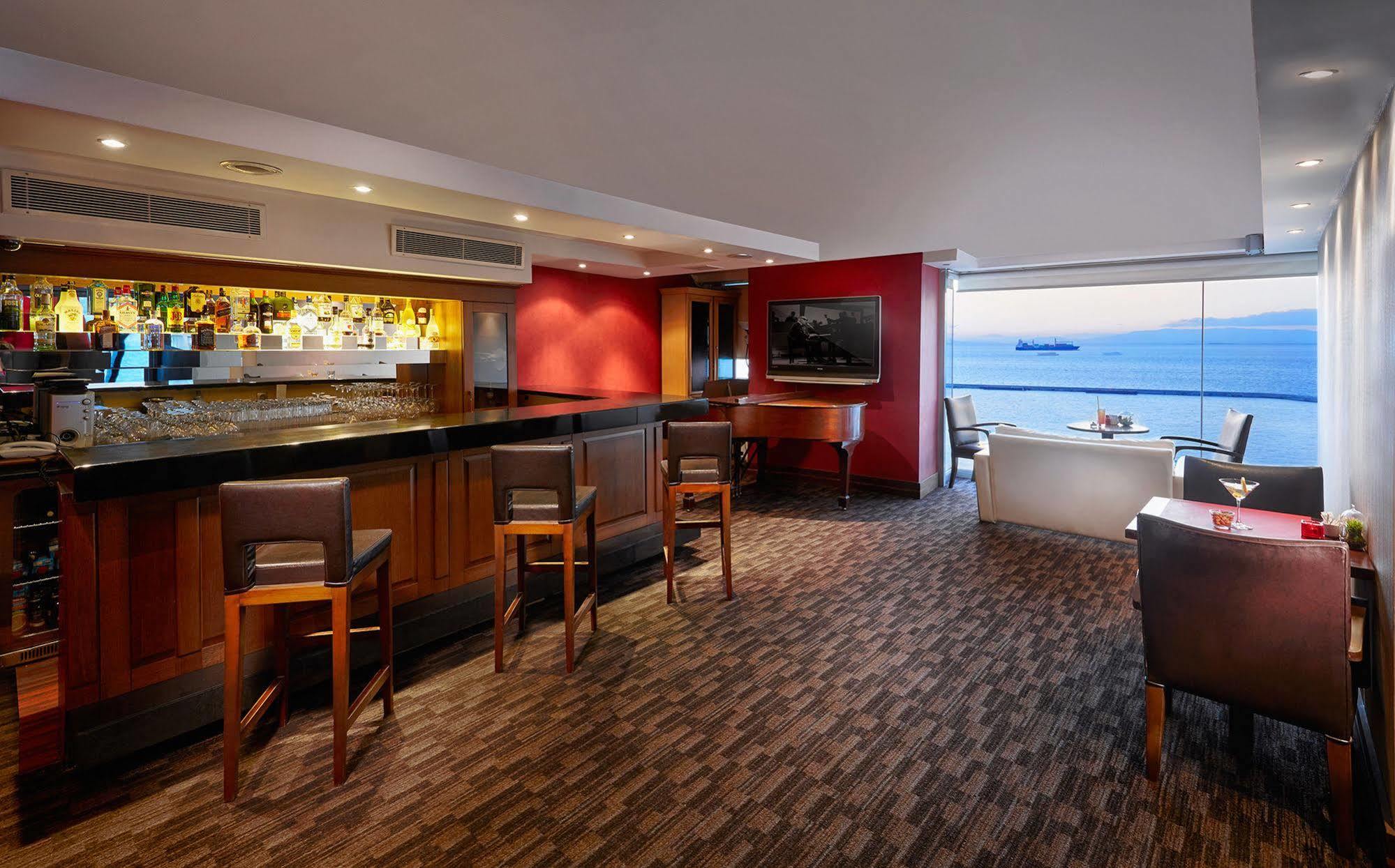 Kordon Hotel Pasaport Izmir Eksteriør billede